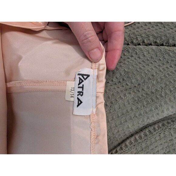 Vintage 80s does 20s Patra 14 Pink Midi Dress with White Lace Overlay - Picture 5 of 8